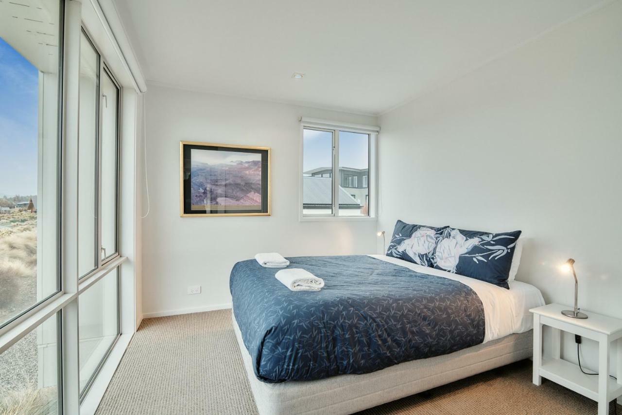 Queenie's Lakeview Star * Lake Tekapo